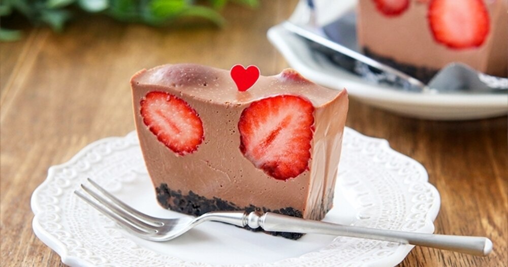 「ゴロゴロいちごのチョコレートムース」レシピ